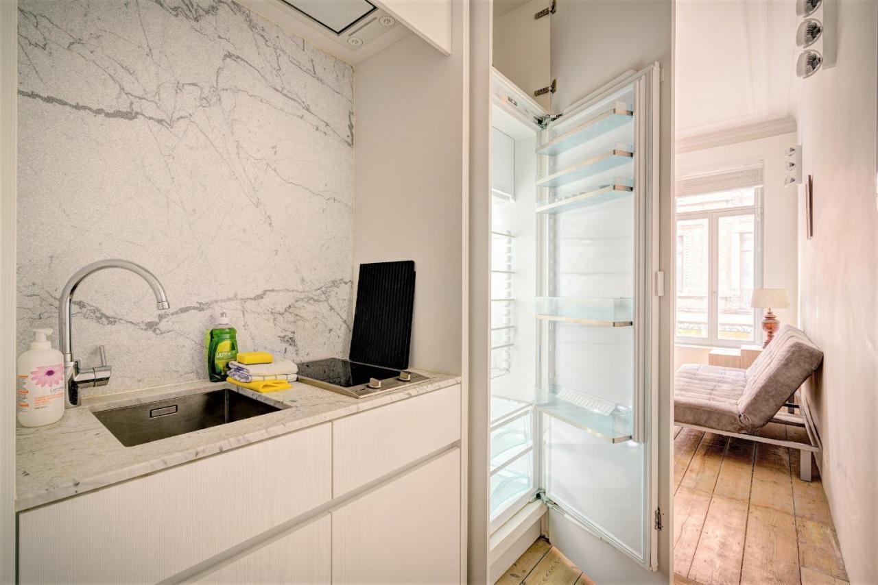The Greenplace Apartments In The Heart Of Антверпен Екстериор снимка